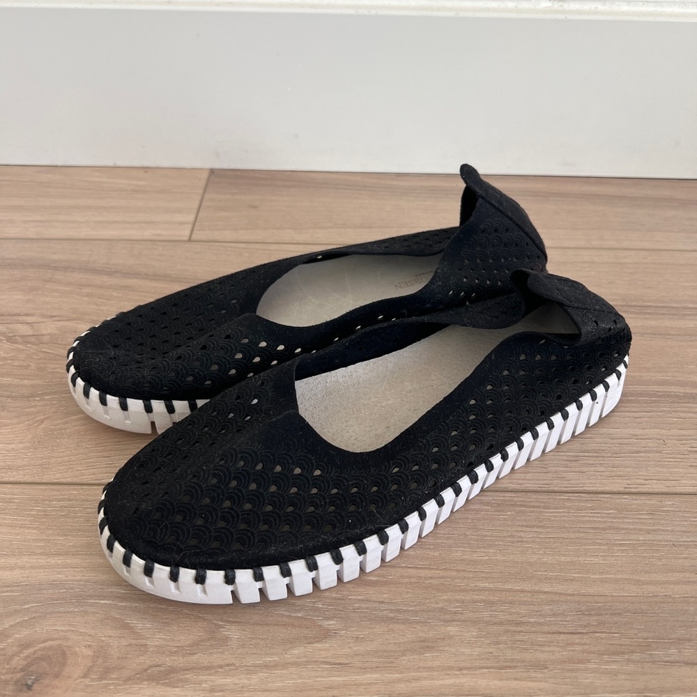 Ilse Jacobsen Black Perforated Slip-On Flats with White Trim